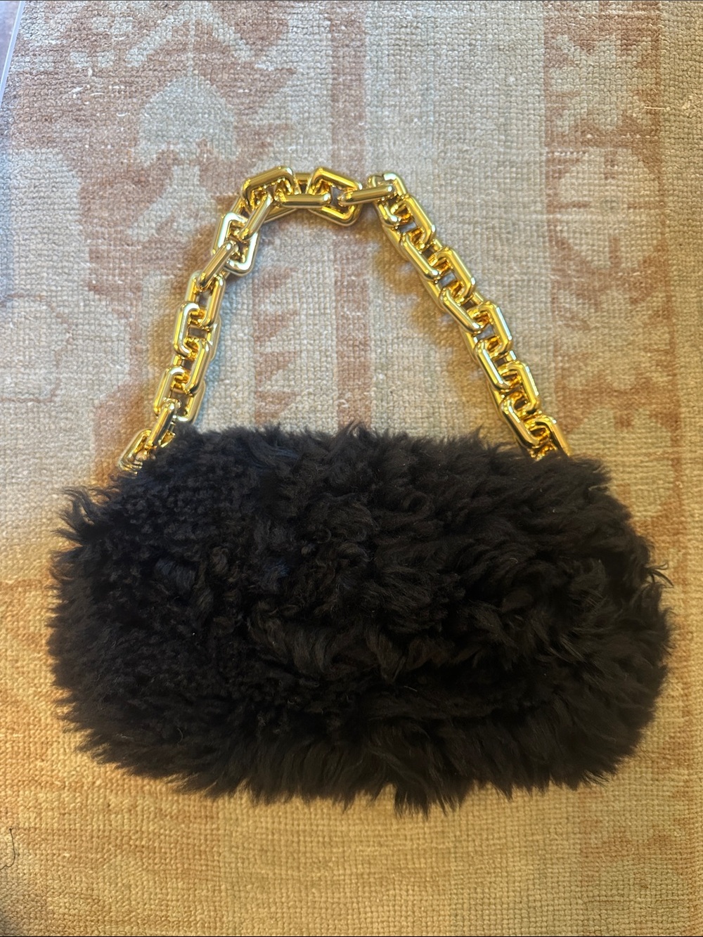 Bottega Veneta Black Shearling Bag with Gold Chain - Picture 3 of 5